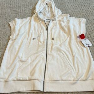 Liz Claiborne Women’s Active Top